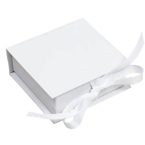 Box: Matte White, Side: Matte White