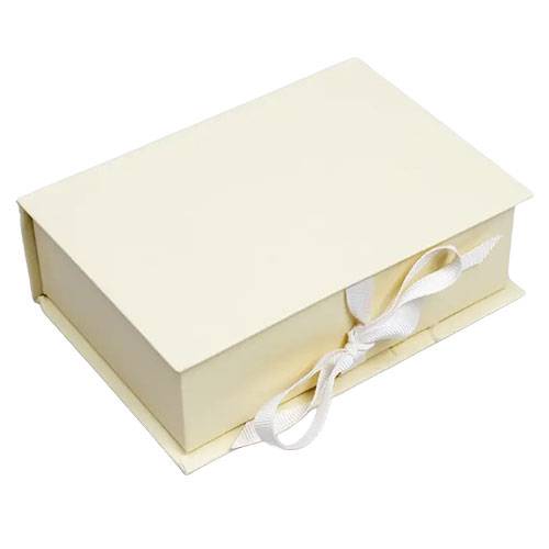 Box: Matte Cream, Side: Matte Cream