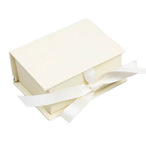 Box: Matte Cream, Side: Matte Cream