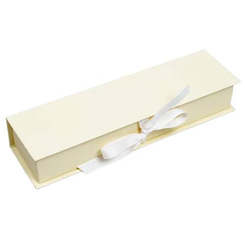 Box: Matte Cream, Side: Matte Cream