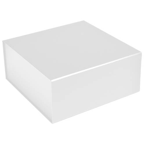 Matte white magnetic gift box closed — square rigid box in soft matte white laminate with a clean fold-over lid and crisp edges
